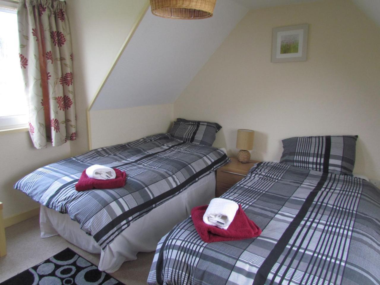 Altnaharra Hotel Lairg Buitenkant foto