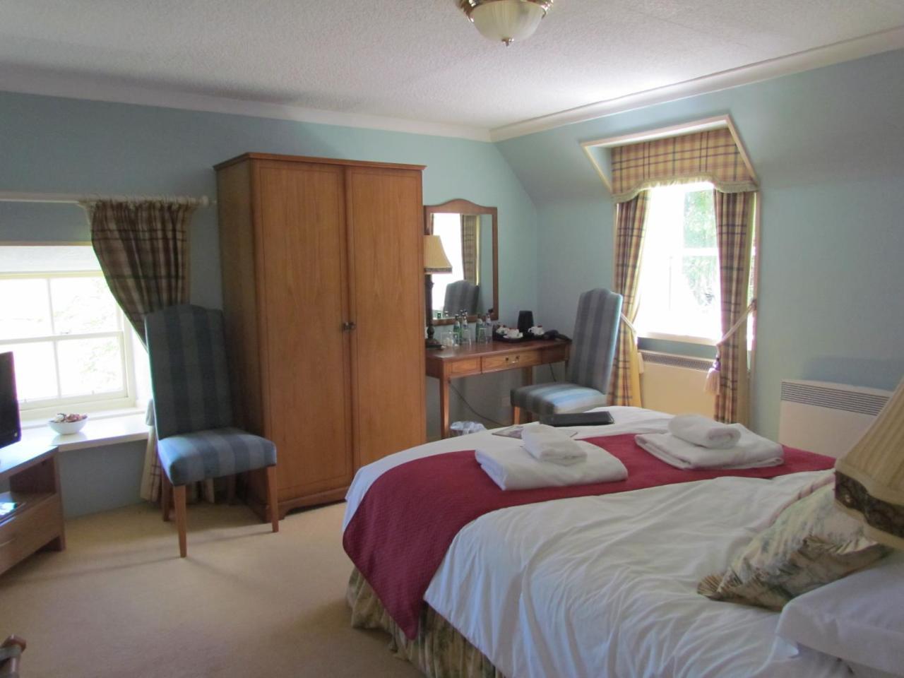 Altnaharra Hotel Lairg Buitenkant foto